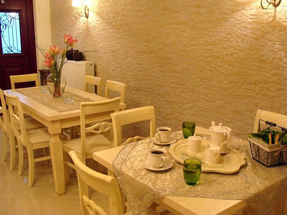 Garden Villa อิโออันนินา ภายนอก รูปภาพ